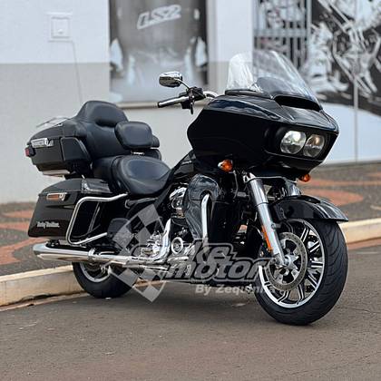 HARLEY-DAVIDSON ROAD GLIDE ULTRA 
